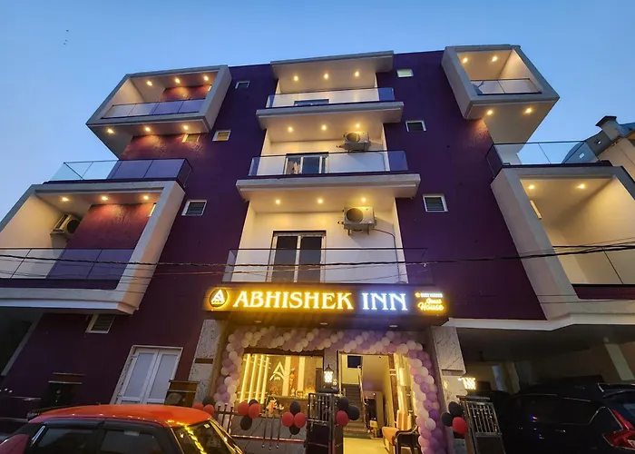 Hotel Abhishek Inn