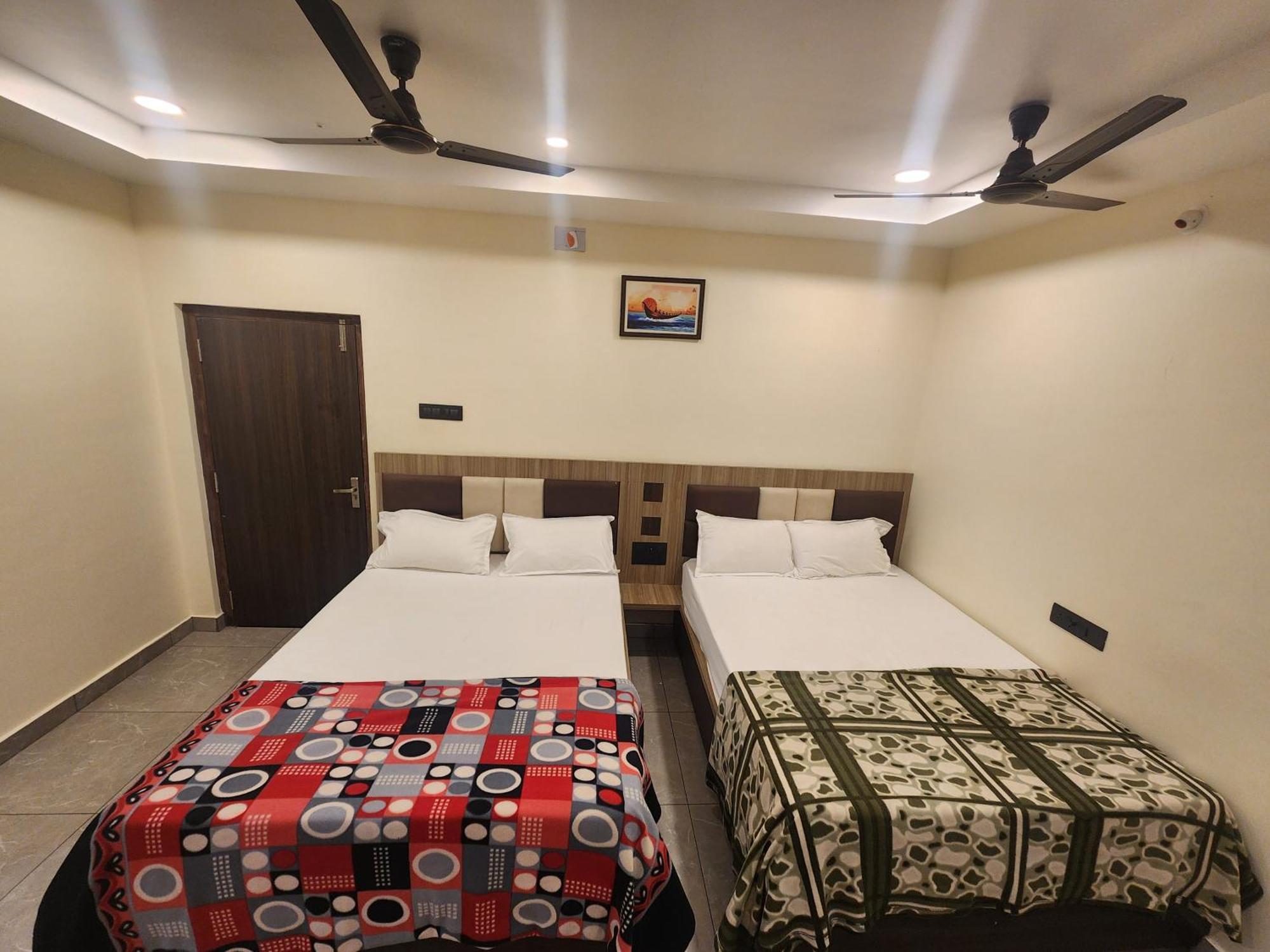 Hotel Abhishek